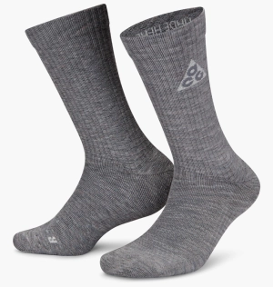 Шкарпетки Nike Acg Kelley Ridge Crew 2.0 Socks Grey DA2599-065