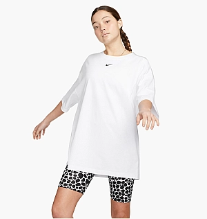 Футболка Nike Sportswear Essential WomenS Oversized Short-Sleeve T-Shirt White DX7910-100
