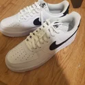 Кроссовки мужские Nike Air Force 1 07 White CT2302-100