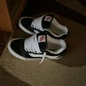 Кеди унісекс Vans Knu Skool Shoe Black VN0009QC6BT