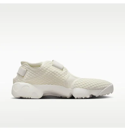 Кроссовки женские Nike Air Rift WomenS Shoes White HM8288-101
