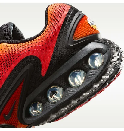 Кроссовки мужские Nike Air Max Dn Orange/Black IB4505-803