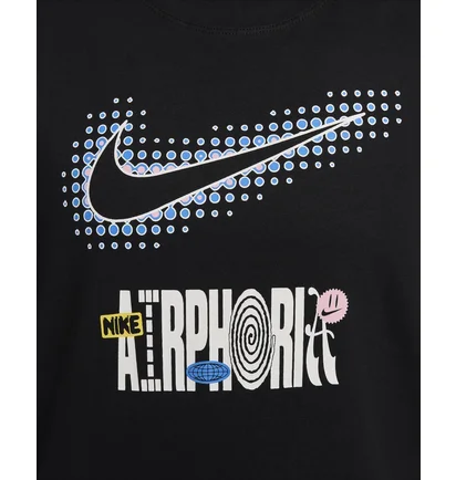 Футболка жіноча Nike T-Shirt Sportswear Black FV4262-010