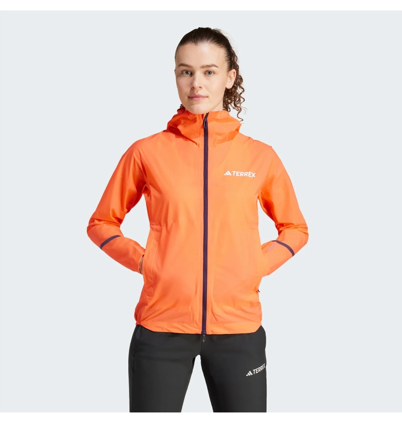 ᐉ Куртка жіноча Adidas Terrex Xperior 2.5L Light Rain.Rdy Jacket