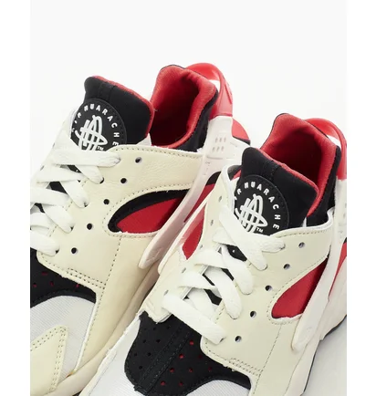 Кросівки жіночі Nike W Air Huarache White Dh4439-103
