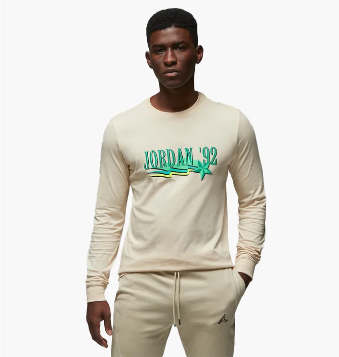Лонгслив мужской Air Jordan Brand MenS Long-Sleeve T-Shirt Beige DV1469-219