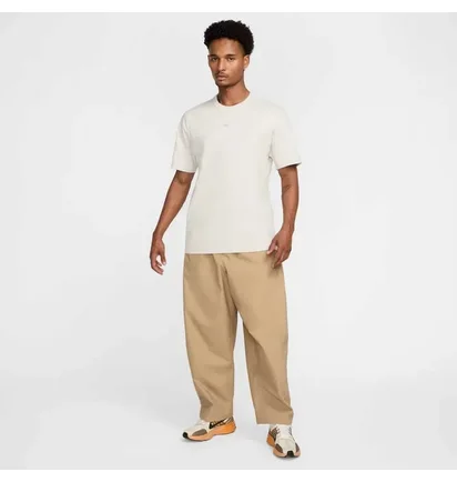 Футболка мужская Nike Sw Premium Essential Beige DO7392-074