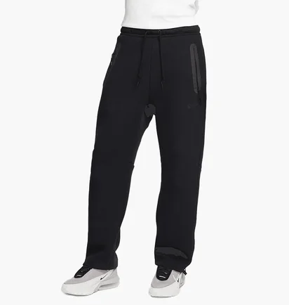 Брюки мужские Nike Sportswear Tech Fleece Pants Black FB8012-010