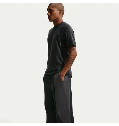 Штани чоловічі Nike Tech MenS Color- Block Open- Hem Fleece Pants Black/Grey IF1323-010