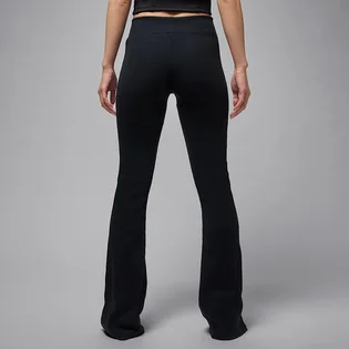 Лосины женские Air Jordan Brooklyn Essentials WomenS Mid-Rise Flared Leggings Black IF4822-010