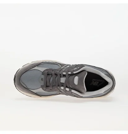 Кроссовки мужские New Balance 2002R Grey U2002RCB