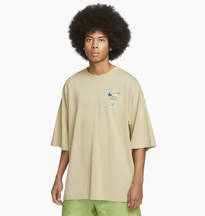 Футболка мужская Nike T-Shirt Sportswear Beige FB9807-783