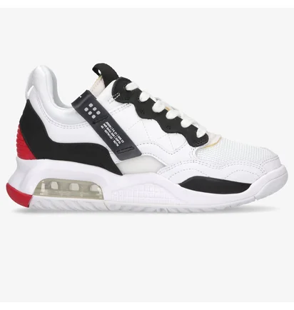 Кросівки жіночі Air Jordan Ma2 White CW5992-106