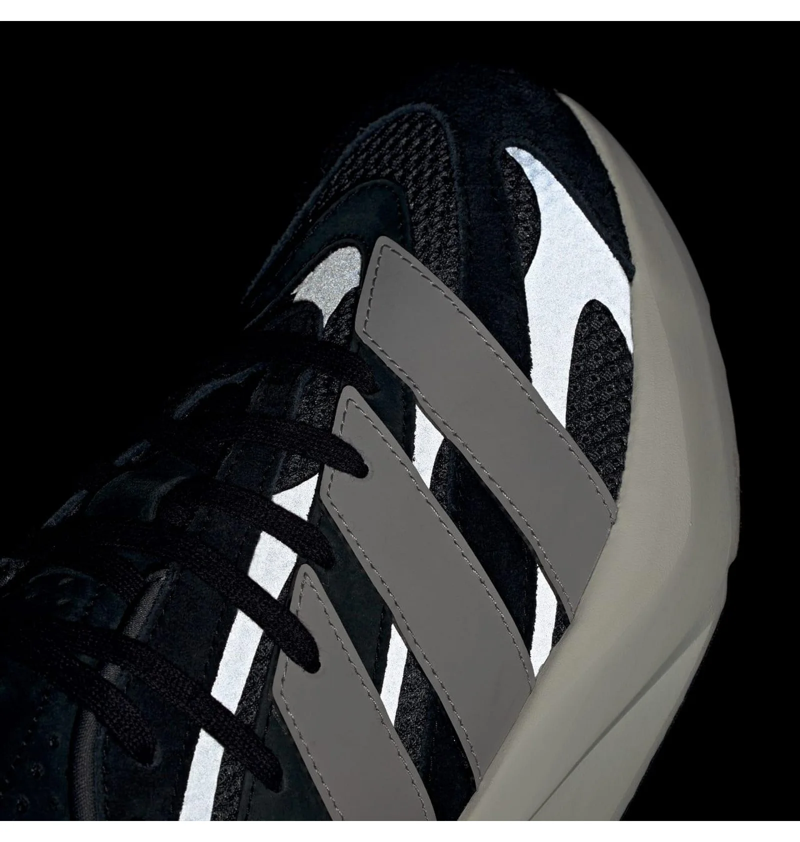 ᐉ Кросівки чоловічі Adidas Lightblaze Sportswear Black JH6943