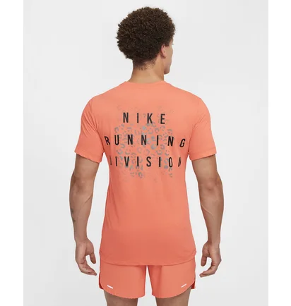 Футболка чоловіча Nike Df Run Division Peach FZ8056-629