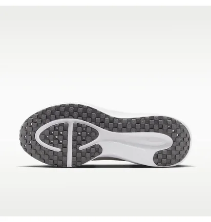 Кросівки жіночі Nike Revolution 8 White HJ8485-105