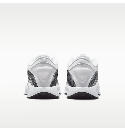 Кроссовки мужские Nike Giannis Freak 6 White/Grey FJ7791-102