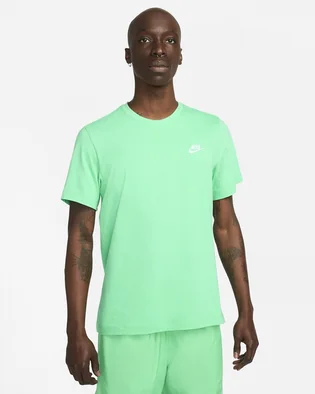 Футболка мужская Nike Sportswear Club T-Shirt Green AR4997-363