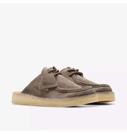 Тапочки жіночі Clarks Desert Nomad Brown 26180181