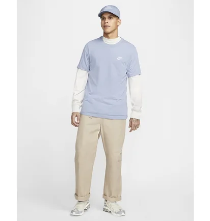 Футболка чоловіча Nike Sportswear Club T-Shirt Light Blue AR4997-493
