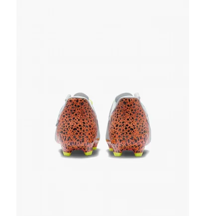 Бутси унісекс Nike Phantom Gx 2 Academy Easyon Electric Mg Low-Top Soccer Cleats White/Orange FN8199-900