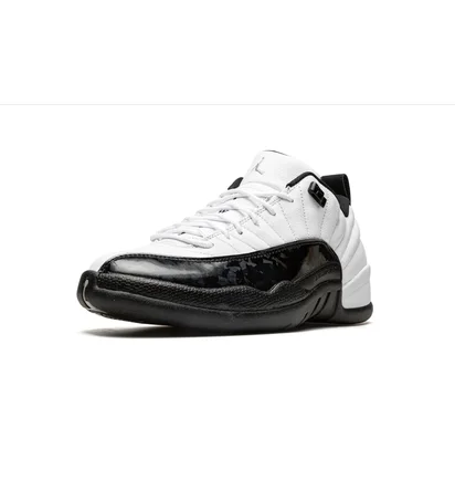 Кросівки чоловічі Air Jordan 12 Low White/Black DO8726-100