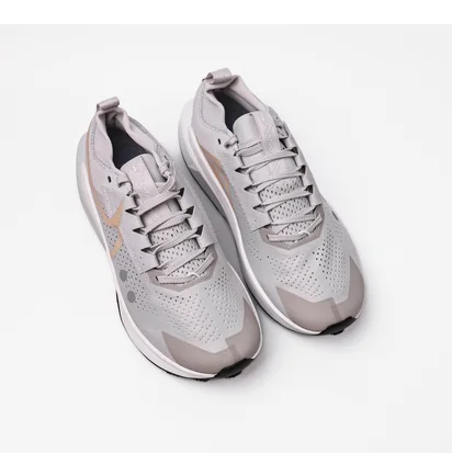 Кросівки чоловічі Nike Zegama White FD5190-010