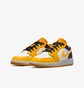 Кросівки дитячі Air Jordan 1 Low Taxi Gs Yellow/White 553560-701