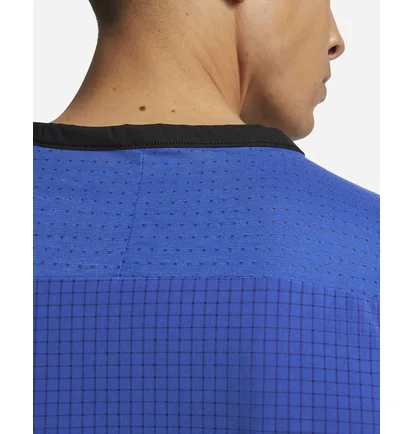 Футболка чоловіча Nike Trail Solar Chase MenS Dri-Fit Short-Sleeve Running Top Blue DV9305-405