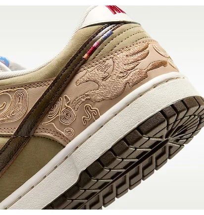 Кросівки чоловічі Nike Dunk Low “Year Of The Horse” White/Beige IQ1118-220