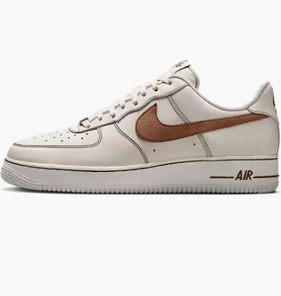 Кросівки чоловічі Nike Air Force 1 07 Lv8 Beige HQ2037-101