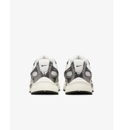 Кроссовки мужские Nike V5 Rnr White/Metallic HJ5228-009