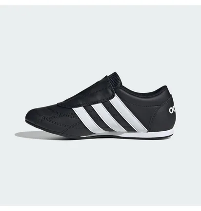 Кроссовки женские Adidas Tekwen Black JS3871