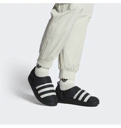 Тапочки мужские Adidas Puffylette Black Gy4559