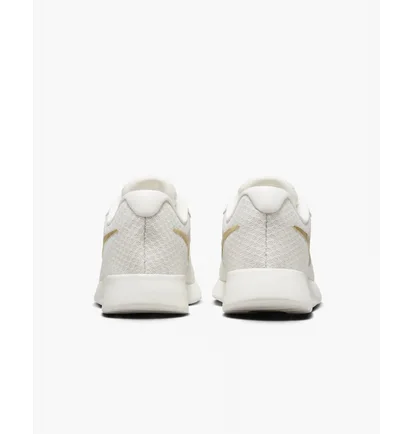 Кроссовки женские Nike Tanjun Ease Shoes Beige DV7786-006