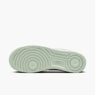 Кроссовки женские Nike Wmns Air Force 1 07 Se Green HQ1497-099