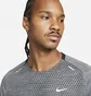 Футболка мужская Nike Dri-Fit Adv Techknit Ultra Grey Dm4753-010