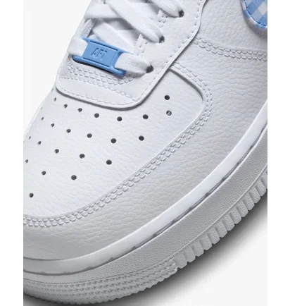 Кроссовки женские Nike Air Force 1 07 White DZ2784-100