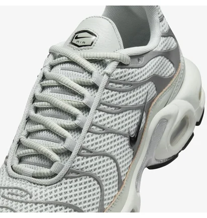 Кроссовки женские Nike Air Max Plus Grey FV8480-002