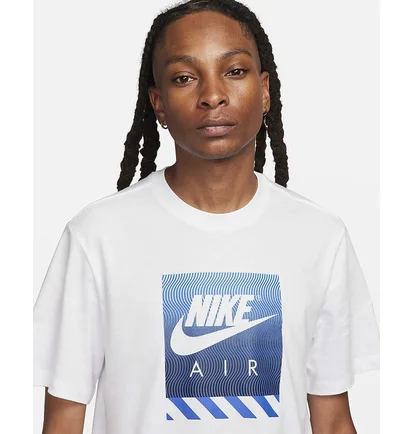Футболка мужская Nike T-Shirt Sportswear White FQ3794-100