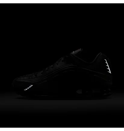 Кросівки чоловічі Nike Shox R4 MenS Shoes Black HQ1988-001