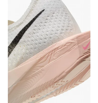 Кроссовки женские Nike Vaporfly 3Road Racing Shoes Beige DV4130-103
