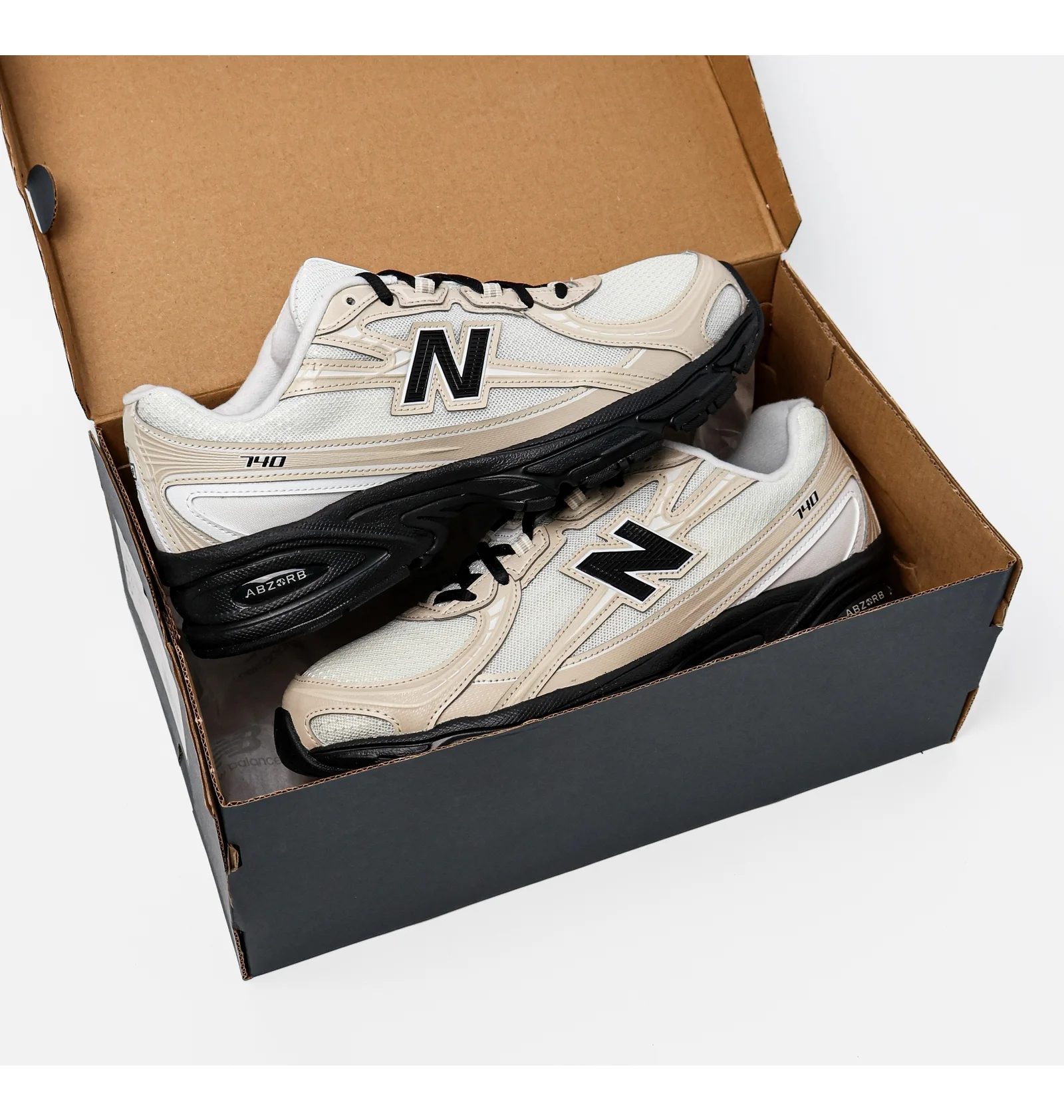 23.5cm新品【国内EXCLUSIVE】New Balance U7404OO ᐉ Кроссовки мужские New Balance 740 Beige U7404OO - купить в