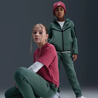Штани дитячі Nike Tech Fleece Green HV5869-364