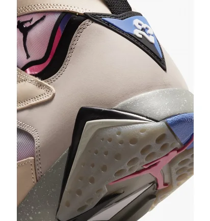 Кросівки чоловічі Air Jordan 7 Retro Se Beige Dj2636-204