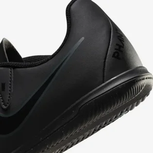 Футзалки дитячі Nike Phantom Gx 2 Club Black FJ2606-002