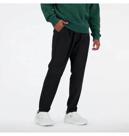 Штаны мужские New Balance Ac Tapered Pant 29 Black MP41060BK