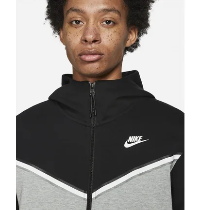 Толстовка чоловіча Nike Sportswear Hoodie Black/Grey CU4489-016