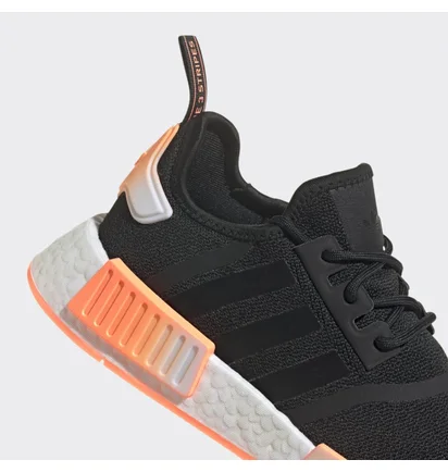 Кросівки жіночі Adidas Nmd_R1 Black Gw9463