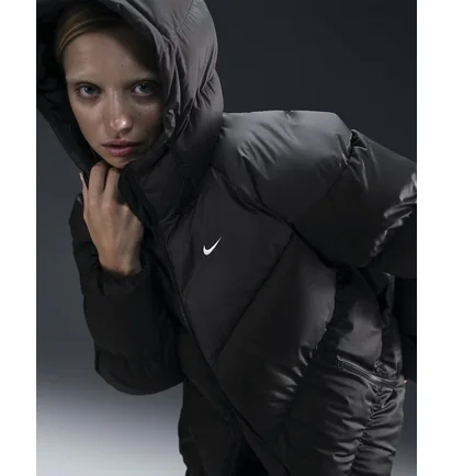 Пуховик жіночий Nike Sportswear Windpufferstorm-Fit Loose Jacket Black HF7865-010